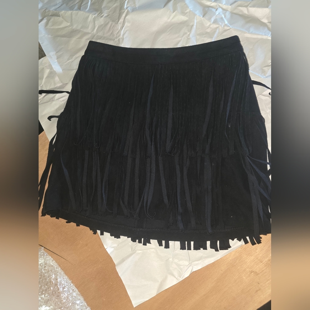H&M DIVIDED BLACK FRINGE MINISKIRT SZ 2